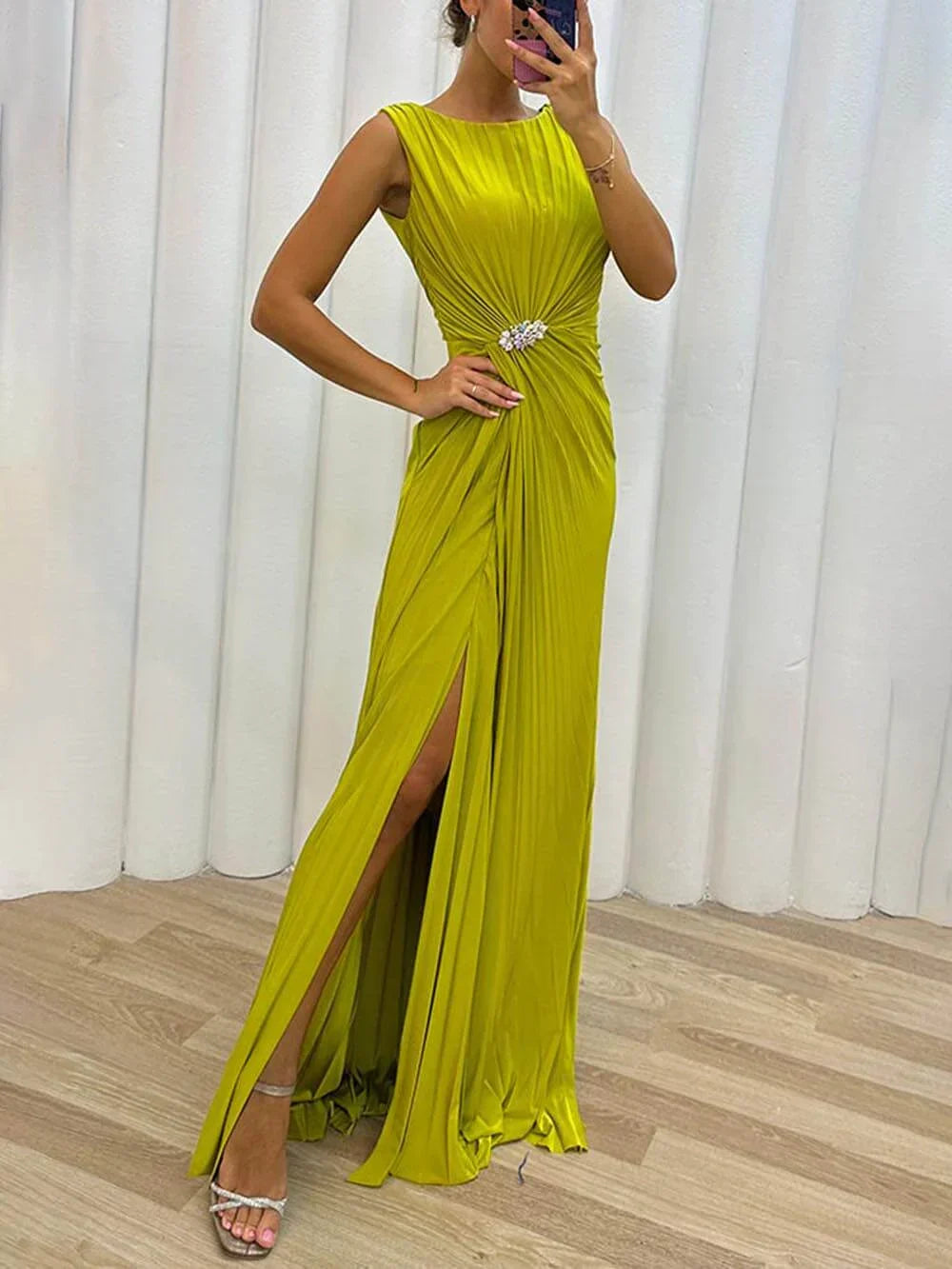 LILY | LONG PLEATED EVENING GOWN