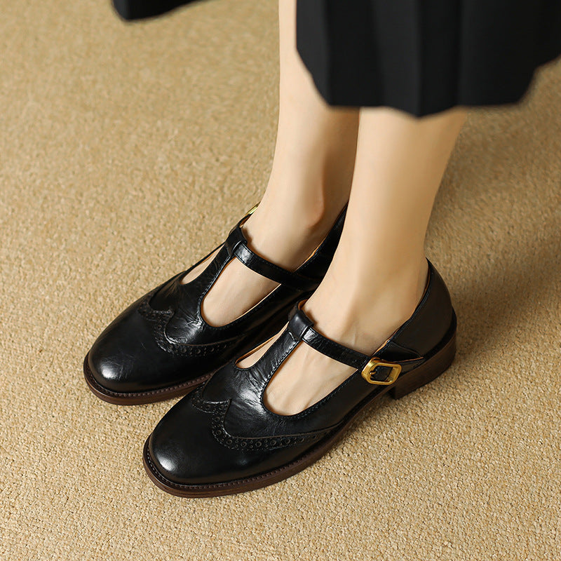 YSOLENNE | ELEGANT T-BAR MARY JANES