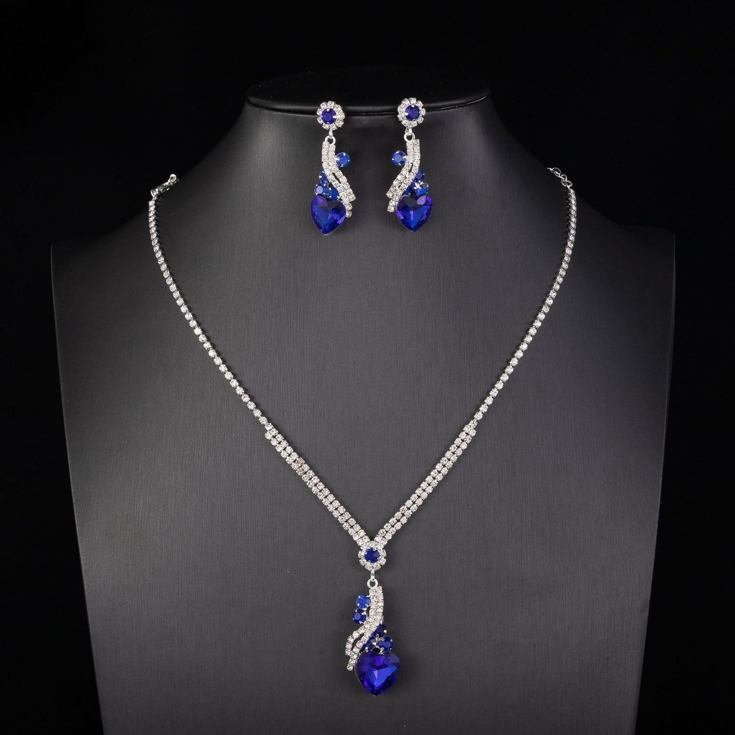 PREMIUM ZIRCONIA JEWELLERY SET