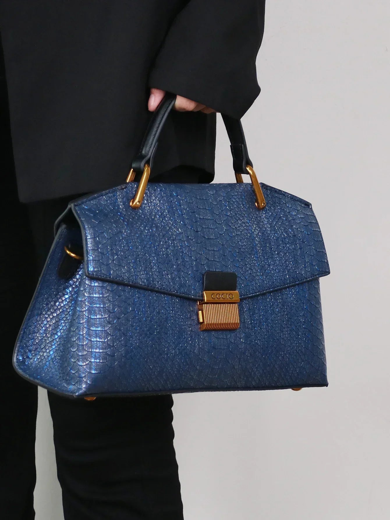 SELENE | PYTHON TOTE