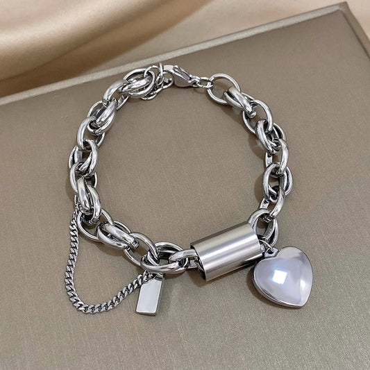 CHUNKY GOLD HEART BRACELET