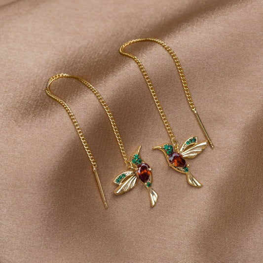 Stefanie – Gold Earrings with Delicate Pendant