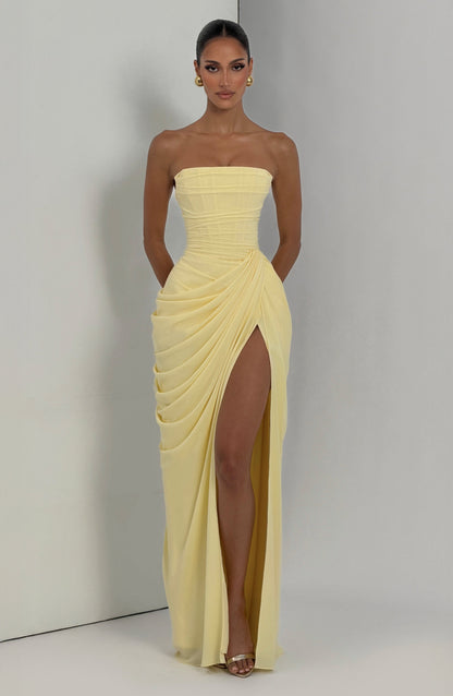 Lola™ Dress | Effortless Elegance That Shapes Your Silhouette