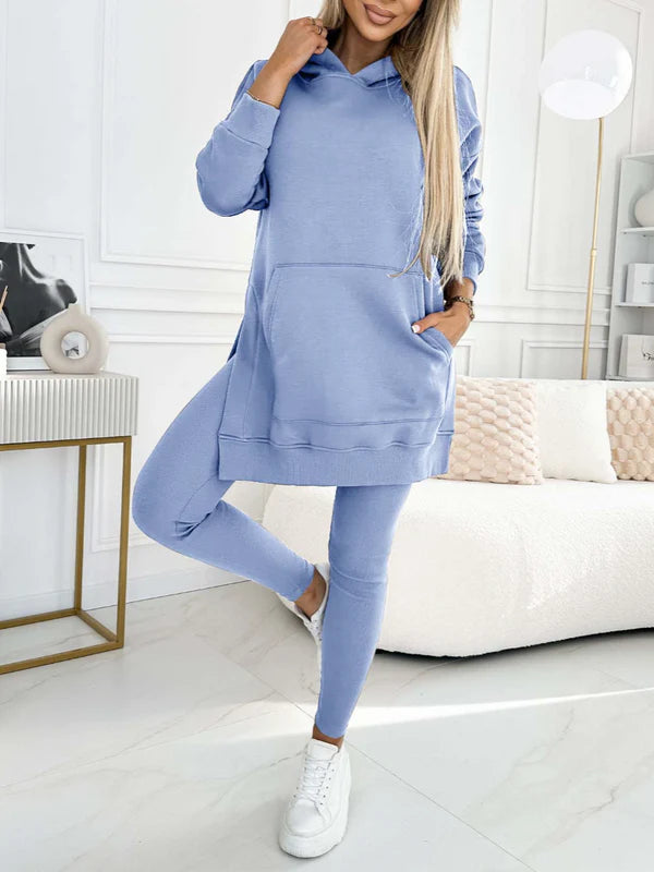 Chic Comfort Set: Women's hoodie and leggings in a set