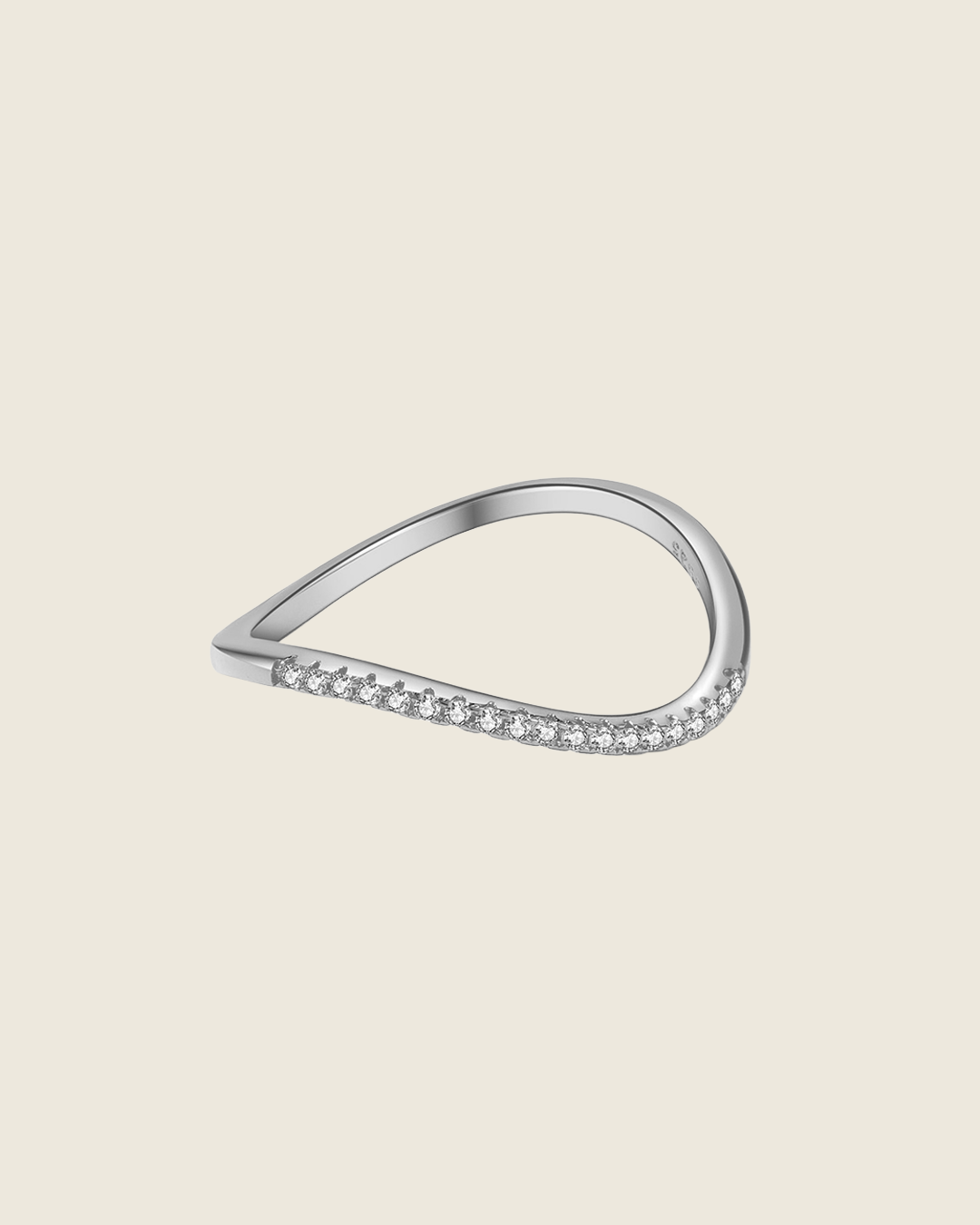 Iva Ring