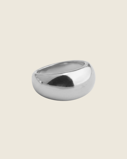 Lia Ring